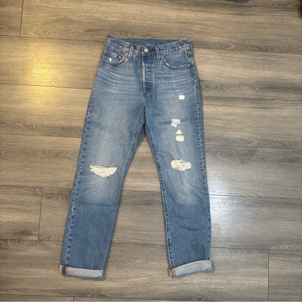 Levi's Women's 501 150 High-Rise Straight Jeans W25 L30 Distressed